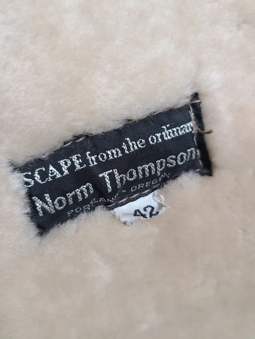 E1 Vintage 1980s Shearling Sheepskin Leather Coat Size 42 Rare